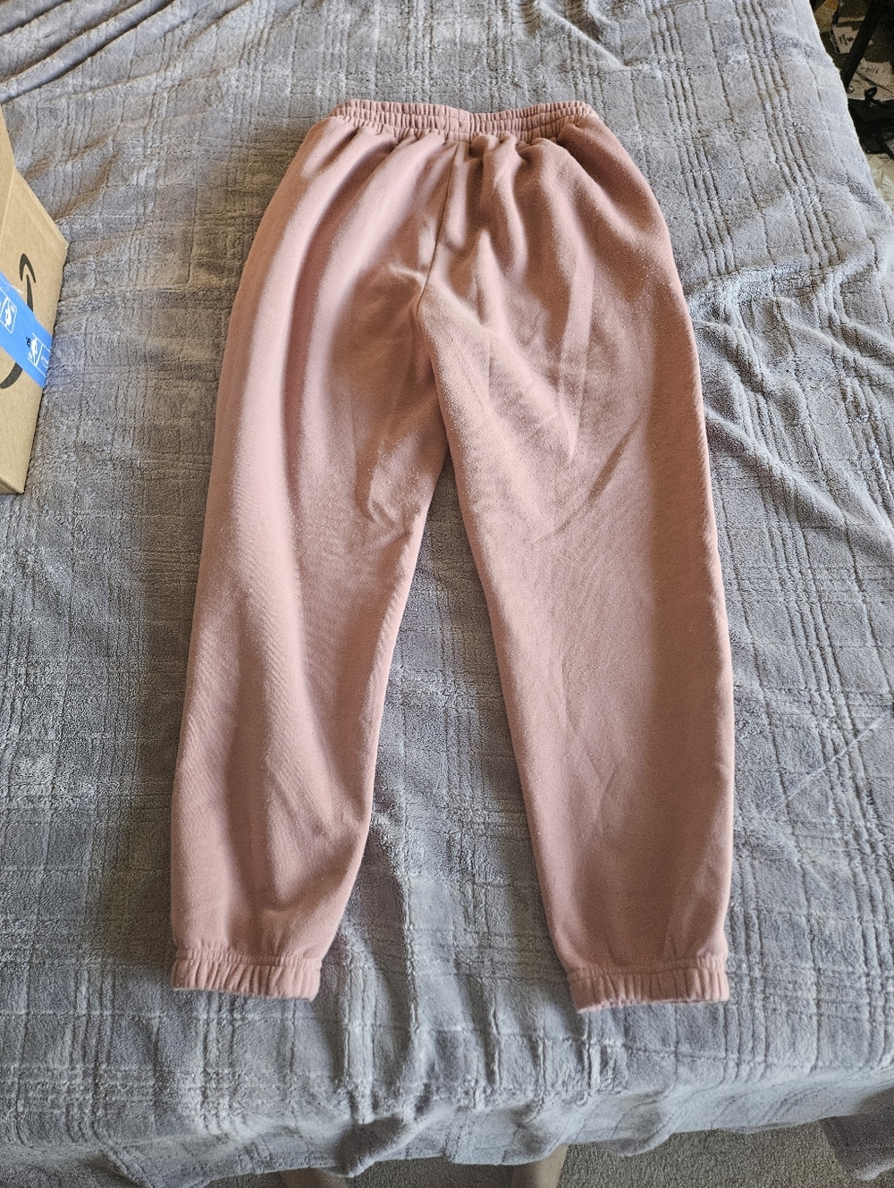 Cozy High-Waist Jogger  SweatPants in Like A Lilac Purple - Picture 4 of 7